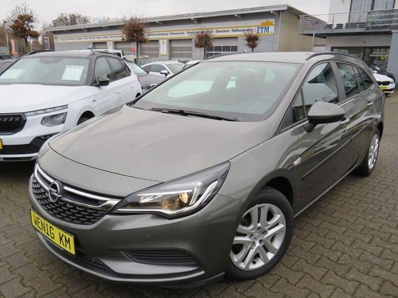 Grau Gebraucht 2019 Opel Astra Edition Limousine | 11.990 € (Fairer Preis) - Bild 1/4