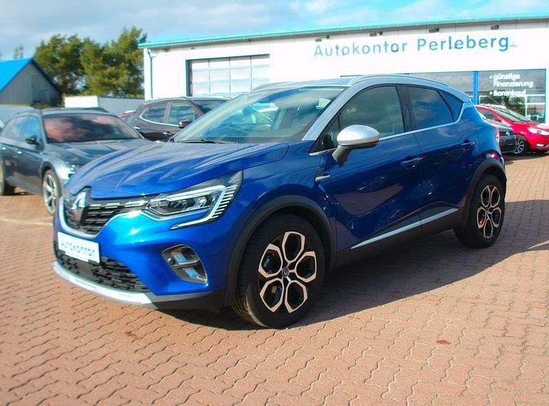 Gebraucht Renault Captur Bose Edition 140 PS (102 kW) 2021 Blau SUV