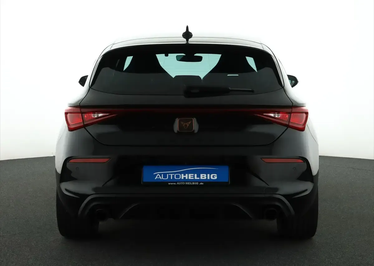 Gebraucht Cupra Leon VZ 245 PS (180 kW) 2024 Mitternachtsschwarz metallic SUV