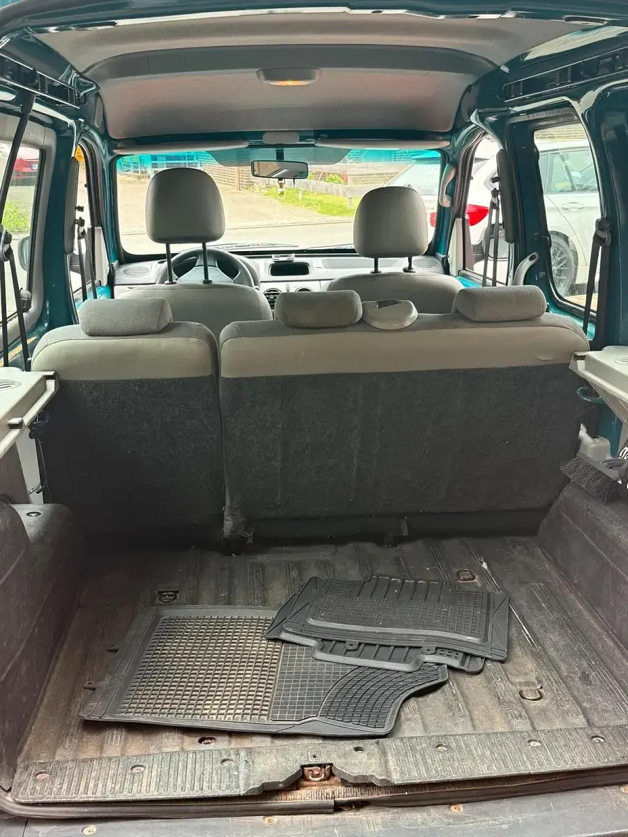 Gebraucht Renault Kangoo 75 PS (55 kW) 2004 Grün Van / Kleinbus