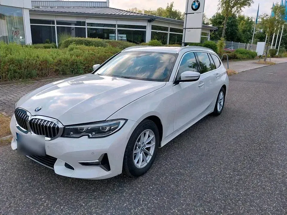 Gebraucht BMW 320 Luxury Line 184 PS (135 kW) 2020 Weiß Kombi