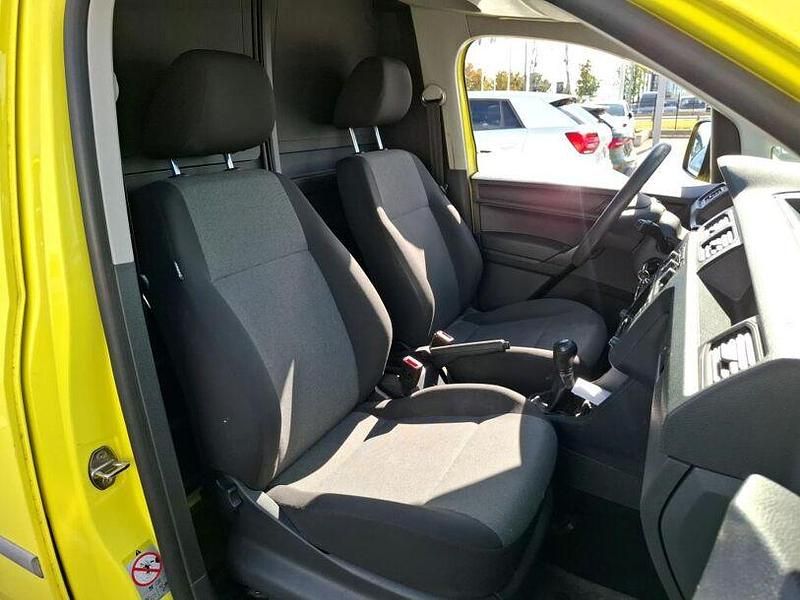Gebraucht VW Caddy 102 PS (75 kW) 2019 Schwefelgelb Van / Kleinbus