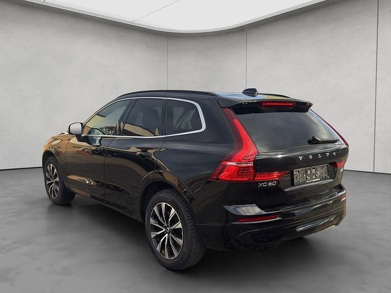 Gebraucht Volvo XC60 250 PS (183 kW) 2024 Schwarz SUV