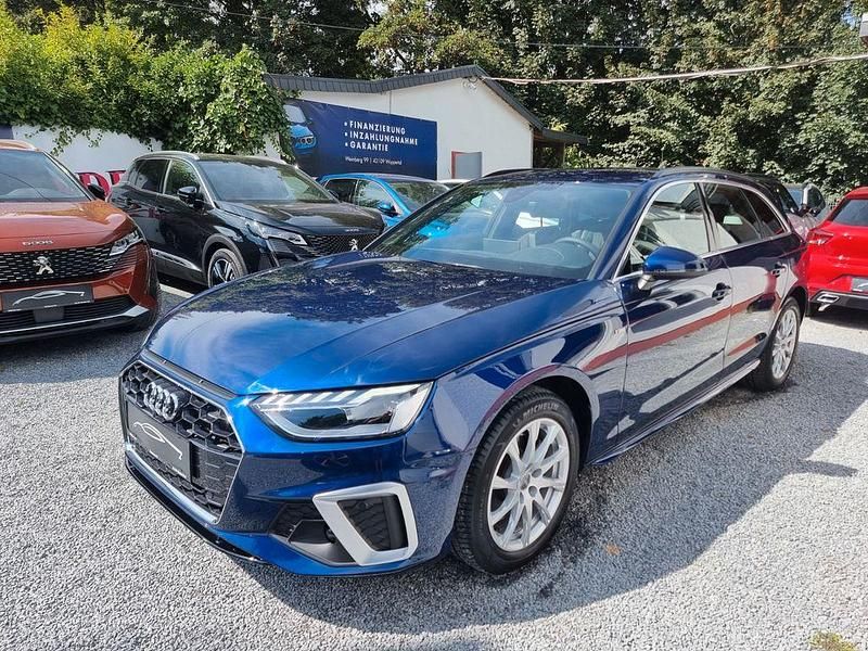Blau Gebraucht 2019 Audi A4 S-Line Limousine | 26.950 € (Superpreis) - Bild 1/4