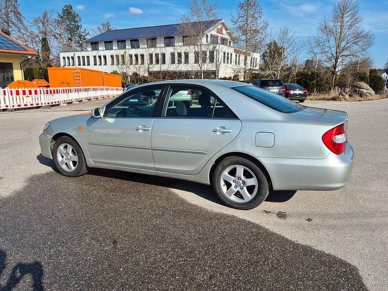 Gebraucht Toyota Camry Executive 186 PS (136 kW) 2003 Grau Limousine