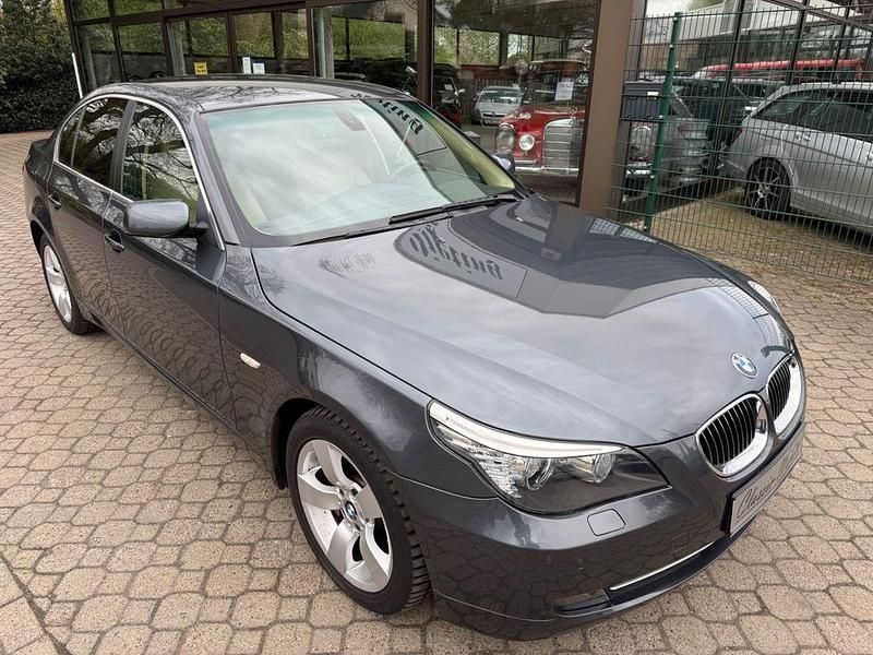 Second-hand BMW 525 218 CP (160 kW) 2007 Gri Berlinǎ