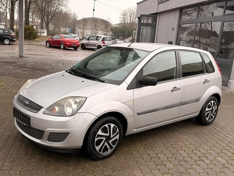 Gebraucht Ford Fiesta 80 PS (58 kW) 2007 Grau Kleinwagen