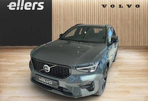 Gebraucht Volvo XC40 Plus 163 PS (119 kW) 2025 Grün SUV