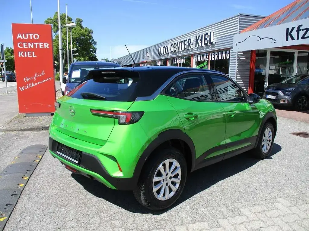 Gebraucht Opel Mokka 101 PS (74 kW) 2022 Matcha green SUV
