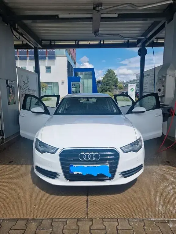 Gebraucht Audi A6 Sport 245 PS (180 kW) 2012 Weiß Limousine