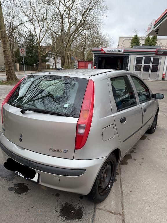 Gebraucht Fiat Punto 80 PS (58 kW) 2001 Silber Kleinwagen