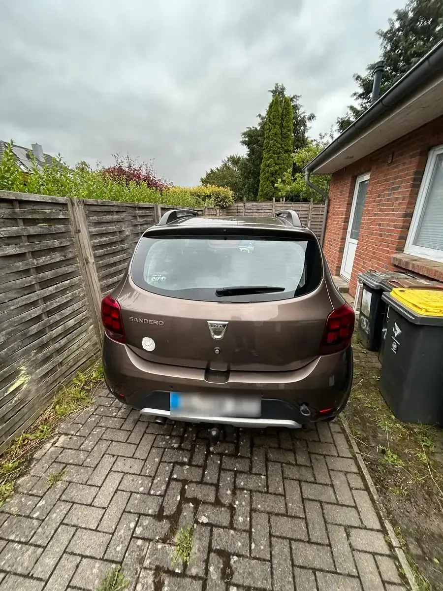 Gebraucht Dacia Sandero Stepway 90 PS (66 kW) 2017 Braun SUV