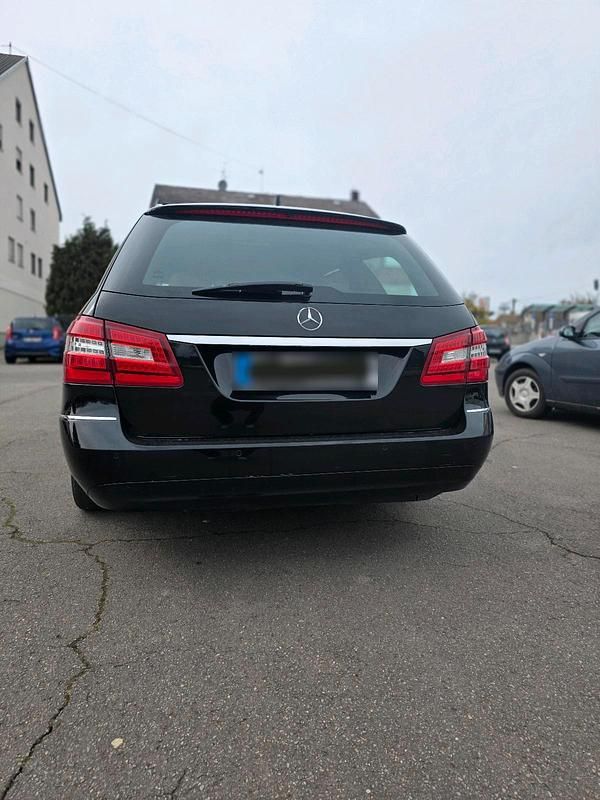 Usata Mercedes E250 2010 Nero Station wagon