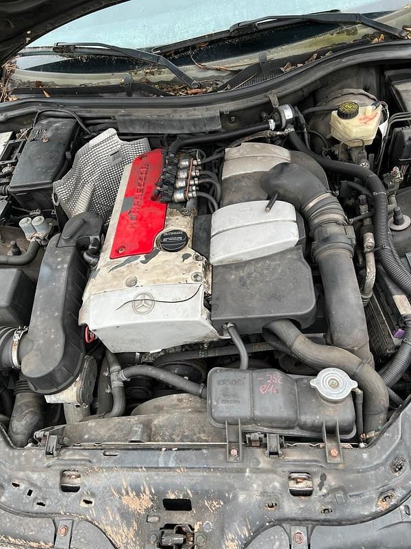 Gebraucht Mercedes SLK230 197 PS (144 kW) 2000 Schwarz Cabrio