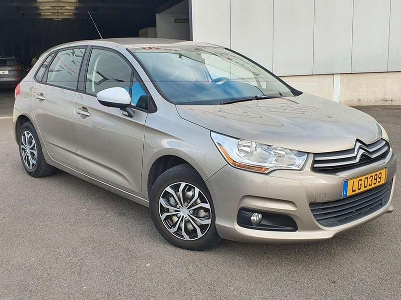 Gold Gebraucht 2012 Citroën C4 Limousine | 2.000 € (Superpreis) - Bild 1/4