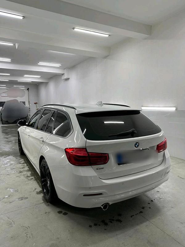 Gebraucht BMW 318 150 PS (110 kW) 2017 Weiß Kombi