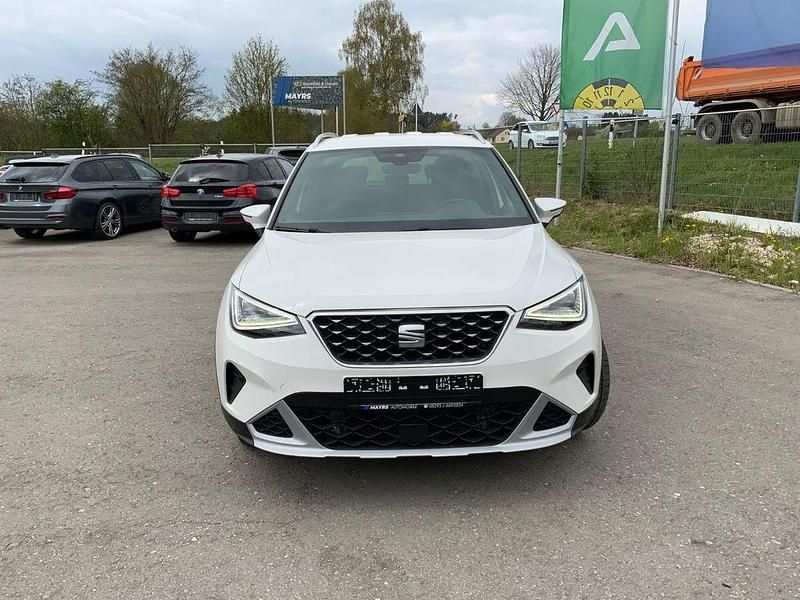 Second-hand Seat Arona Xperience 110 CP (80 kW) 2023 Alb SUV