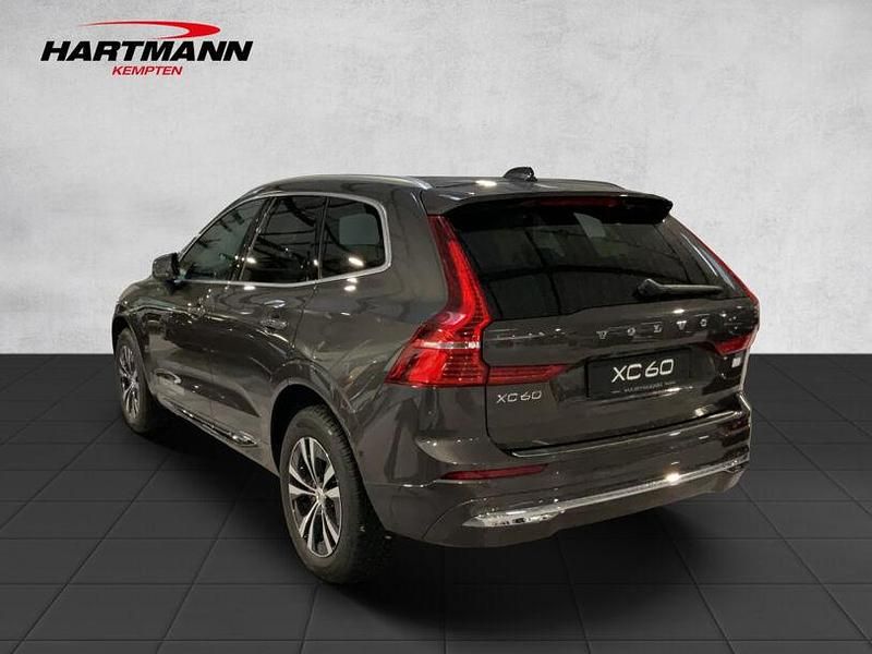 Gebraucht Volvo XC60 Ultimate 455 PS (334 kW) 2023 Platinum grey (metallic) SUV