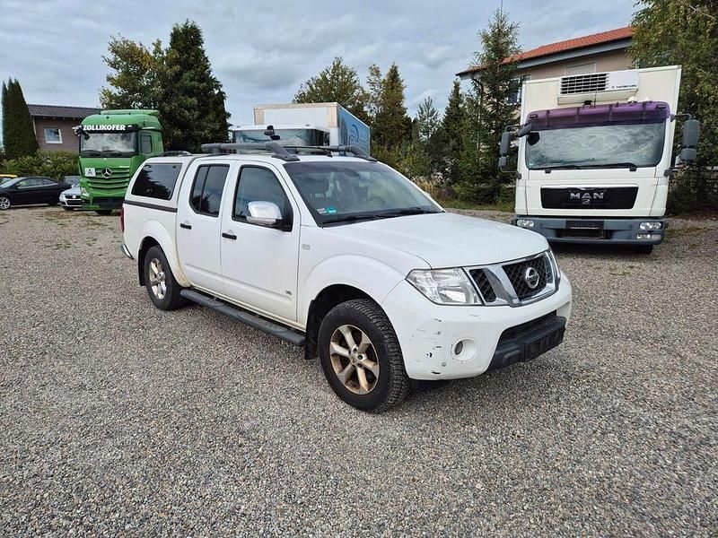 Weiß Gebraucht 2014 Nissan Navara Abholung | 9.500 € (Fairer Preis) - Bild 1/4