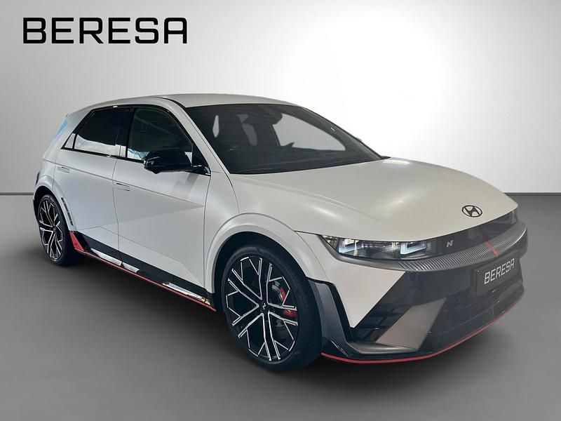 Gebraucht Hyundai Ioniq 5 447 kW (609 PS) 2024 Weiß SUV