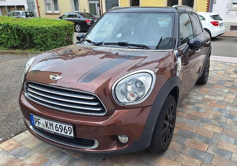 Braun Gebraucht 2014 Mini Cooper Countryman SUV | 9.000 € (Fairer Preis) - Bild 1/4