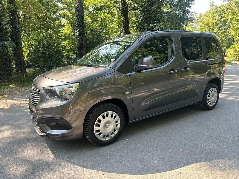 Gebraucht Opel Combo Life Edition 131 PS (96 kW) 2020 Grau Van / Kleinbus
