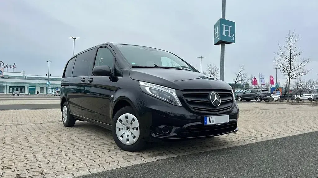 Gebraucht Mercedes Vito 136 PS (100 kW) 2021 Schwarz Van