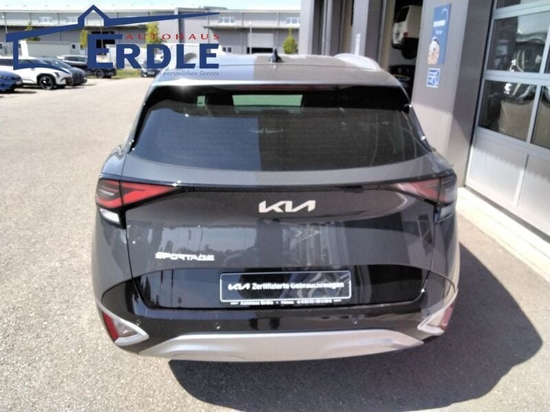 Gebraucht Kia Sportage Spirit 160 PS (117 kW) 2024 Grau SUV