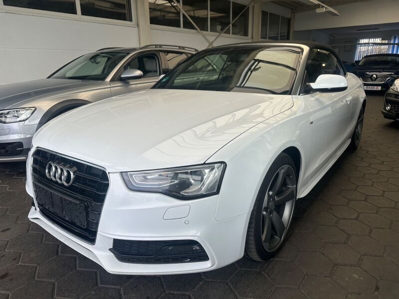 Weiß Gebraucht 2012 Audi A5 Cabriolet S-Line Cabrio | 11.450 € (Teuer) - Bild 1/4
