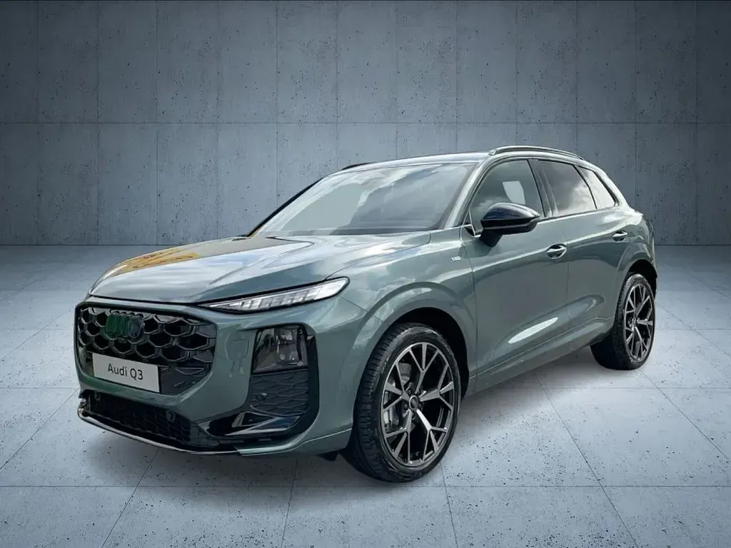 Neu Audi Q3 Sport 193 PS (141 kW) 2026 Salbeigrün metallic SUV