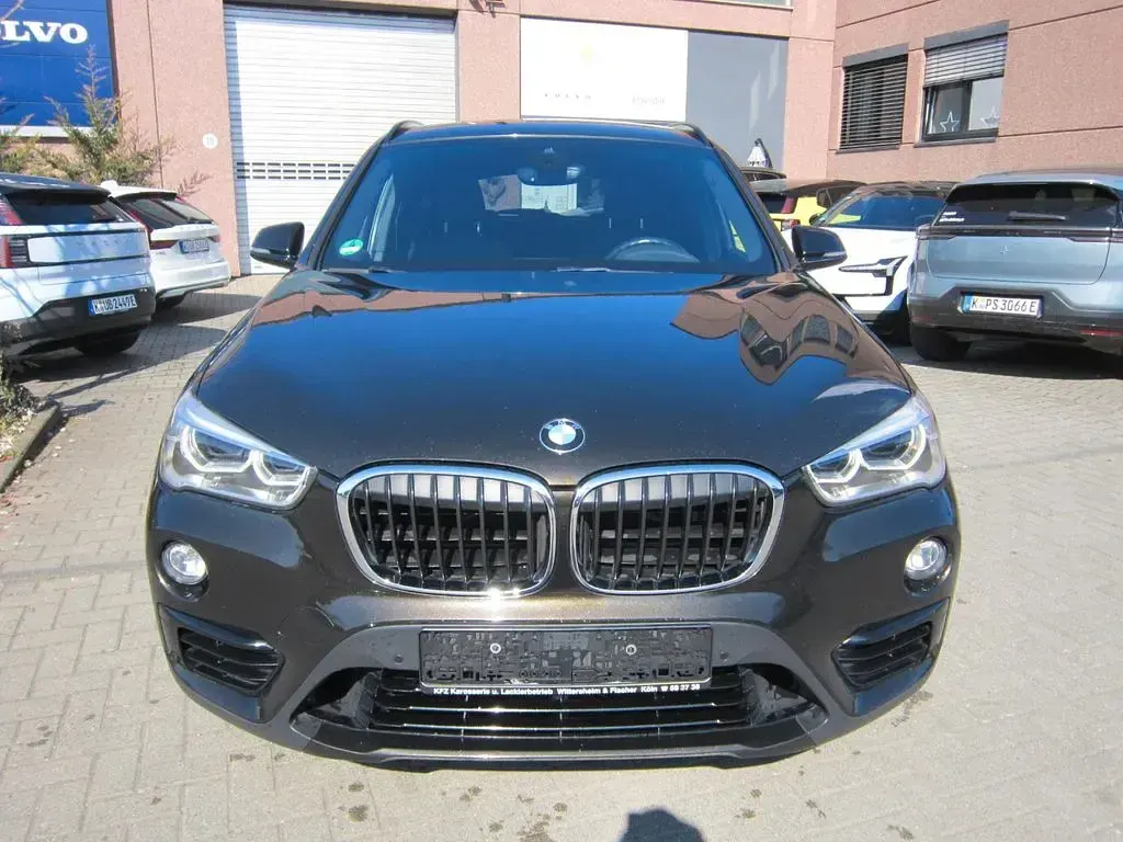 Gebraucht BMW X1 Sport Line 231 PS (169 kW) 2016 Grün SUV