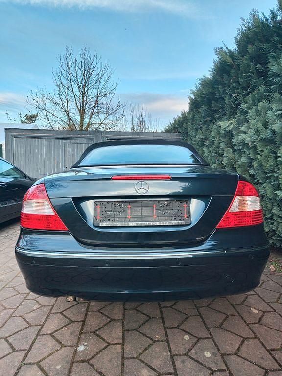 Gebraucht Mercedes CLK320 Elegance 224 PS (164 kW) 2006 Schwarz Cabrio
