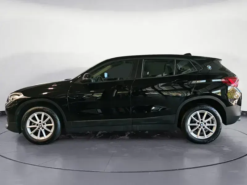 Gebraucht BMW X2 Sport Line 150 PS (110 kW) 2022 Schwarz SUV