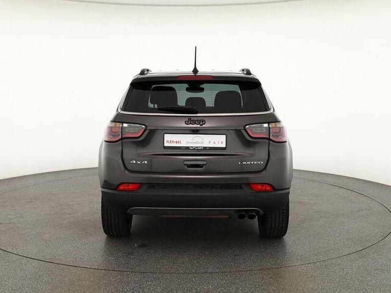 Gebraucht Jeep Compass Limited 170 PS (125 kW) 2019 Grau SUV