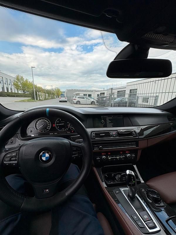 Second-hand BMW 535 306 CP (225 kW) 2011 Negru Berlinǎ