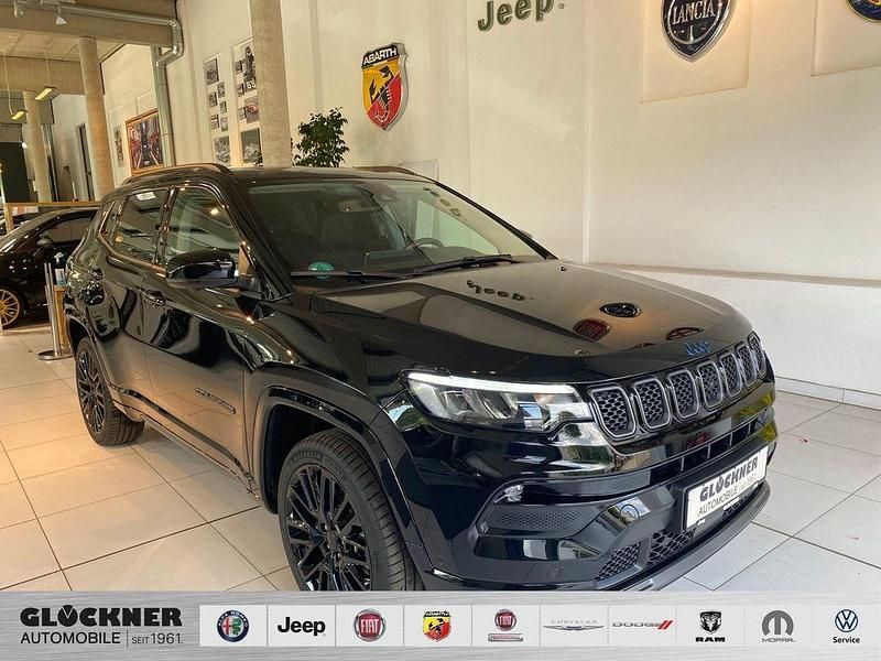 Solid black Gebraucht 2022 Jeep Compass SUV | 28.990 € (Fairer Preis) - Bild 1/4