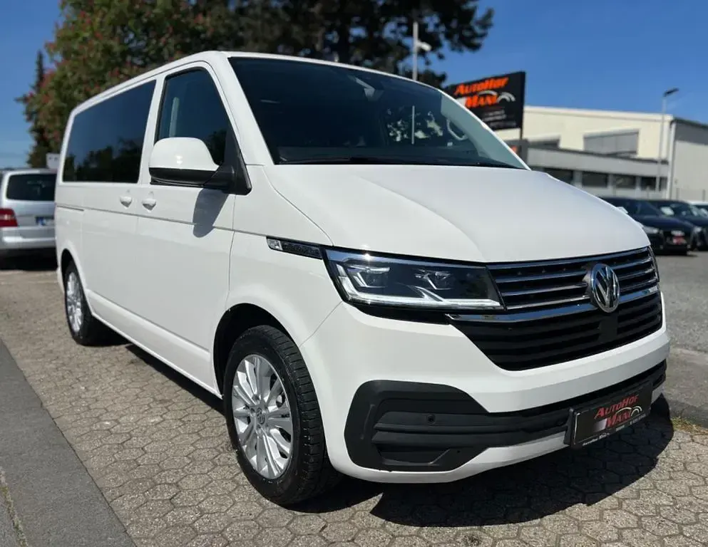 Używany VW Multivan Comfortline 199 KM (146 kW) 2020 Biały Minivan