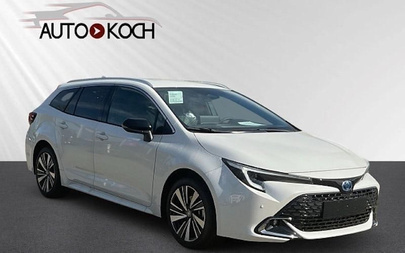 Neu Toyota Corolla 196 PS (144 kW) 2025 Weiß Kombi