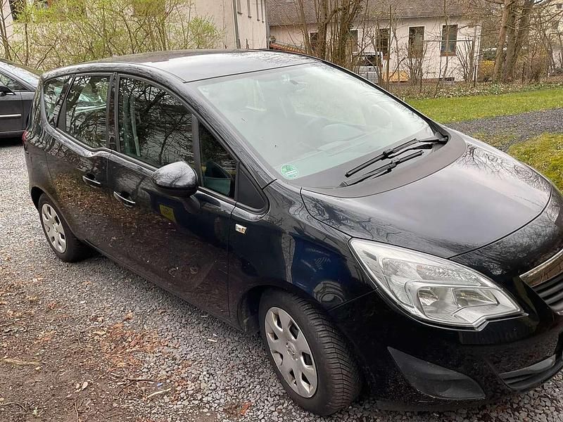 Gebraucht Opel Meriva Active 101 PS (74 kW) 2013 Blau Van / Kleinbus