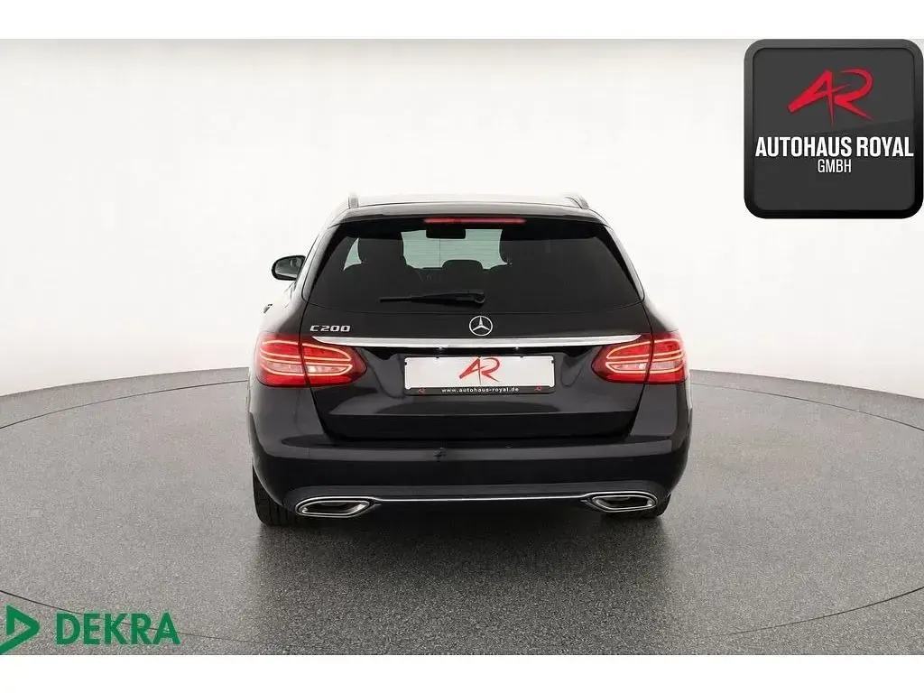 Gebraucht Mercedes 200 Avantgarde 197 PS (144 kW) 2018 Schwarz (metallic) Kombi