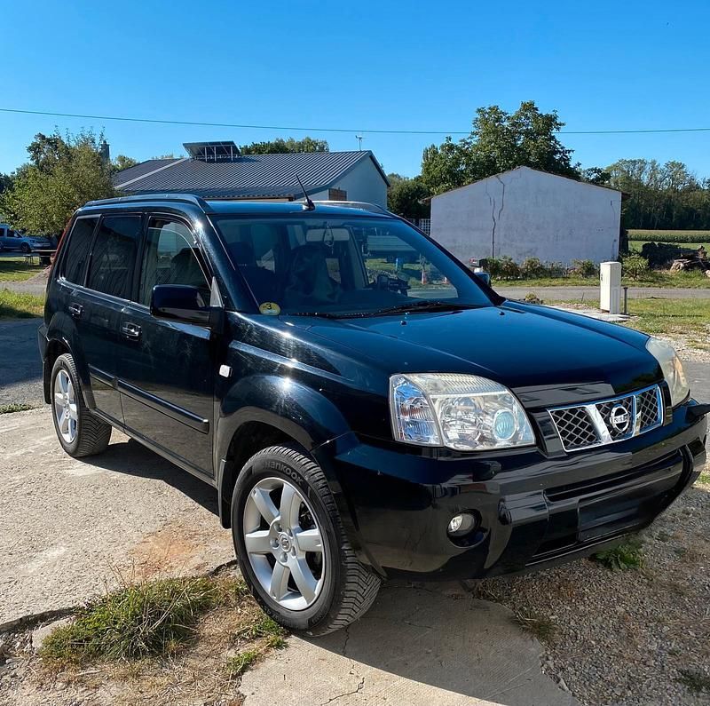 Schwarz Gebraucht 2006 Nissan X-Trail SUV | 2.499 € (Fairer Preis) - Bild 1/4