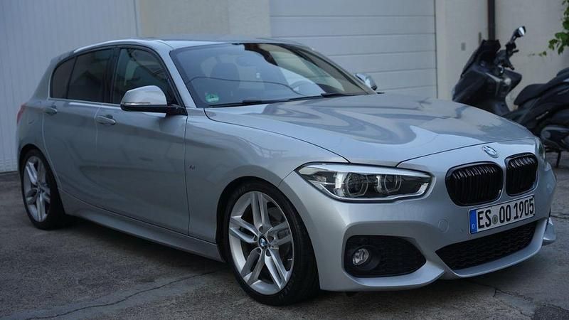 Silber Gebraucht 2015 BMW 125 M Sport Kleinwagen | 19.950 € (Fairer Preis) - Bild 1/4