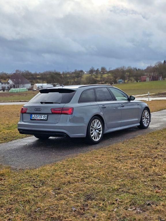 Gebraucht Audi A6 Ambiente 326 PS (239 kW) 2016 Grau Kombi