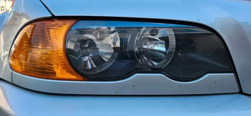 Gebraucht BMW 320 150 PS (110 kW) 1999 Silber Coupé