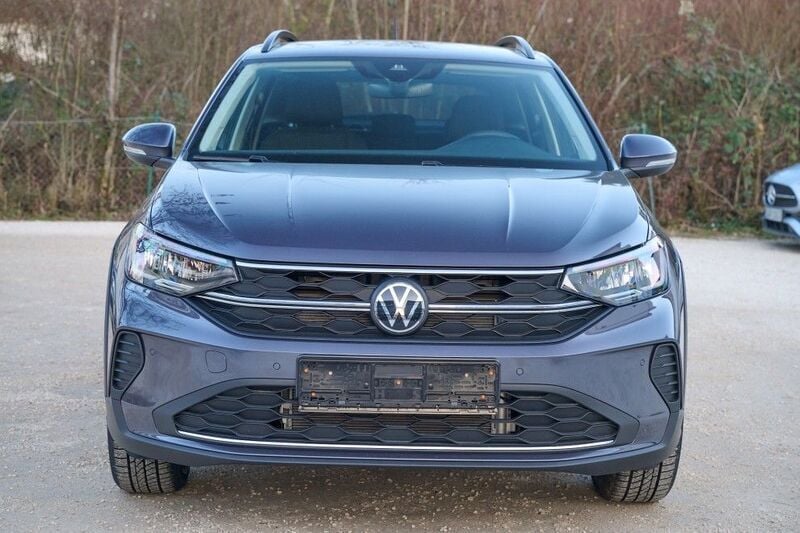 Neu VW Taigo Life 116 PS (85 kW) 2025 Grau SUV