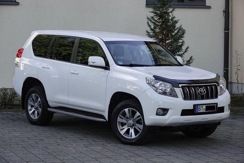 Gebraucht Toyota Land Cruiser 190 PS (139 kW) 2013 Weiß SUV