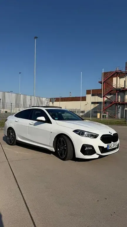 Gebraucht BMW 220 Performance 190 PS (139 kW) 2020 Weiß Coupé