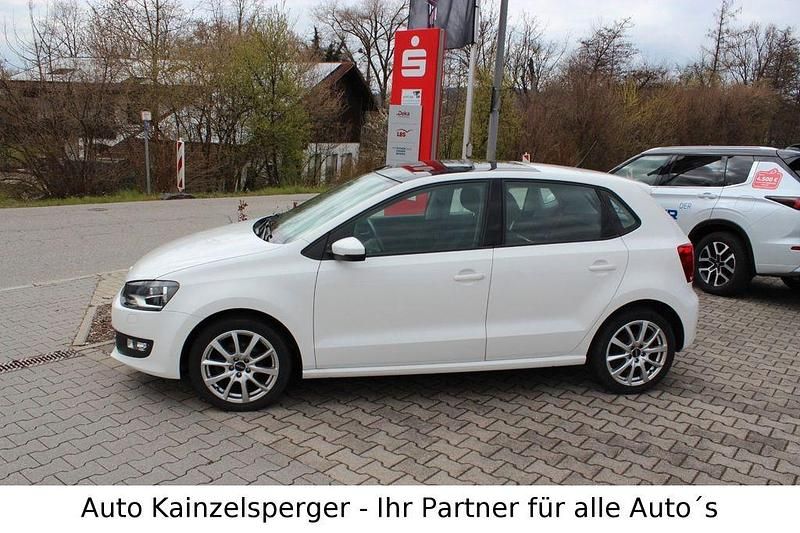 Gebraucht VW Polo Highline 90 PS (66 kW) 2014 Weiß Limousine