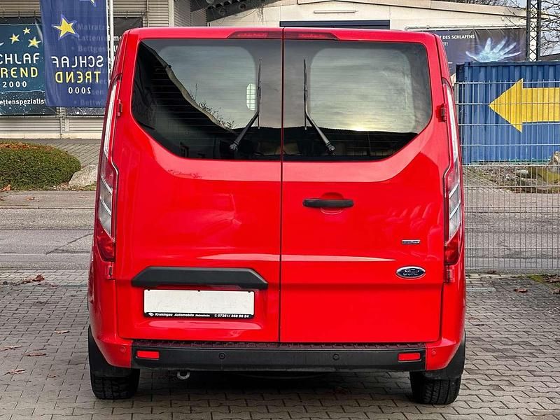 Gebraucht Ford Transit 105 PS (77 kW) 2018 Racerot Van / Kleinbus