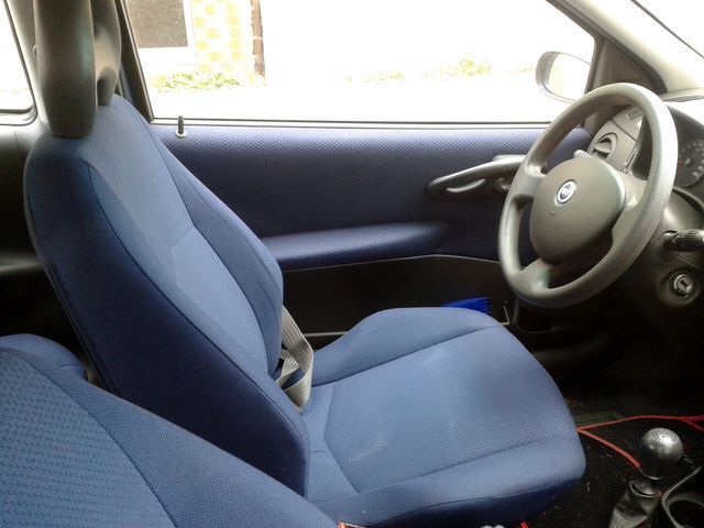 Gebraucht Fiat Punto Dynamic 60 PS (44 kW) 2004 Blau metallic Kleinwagen